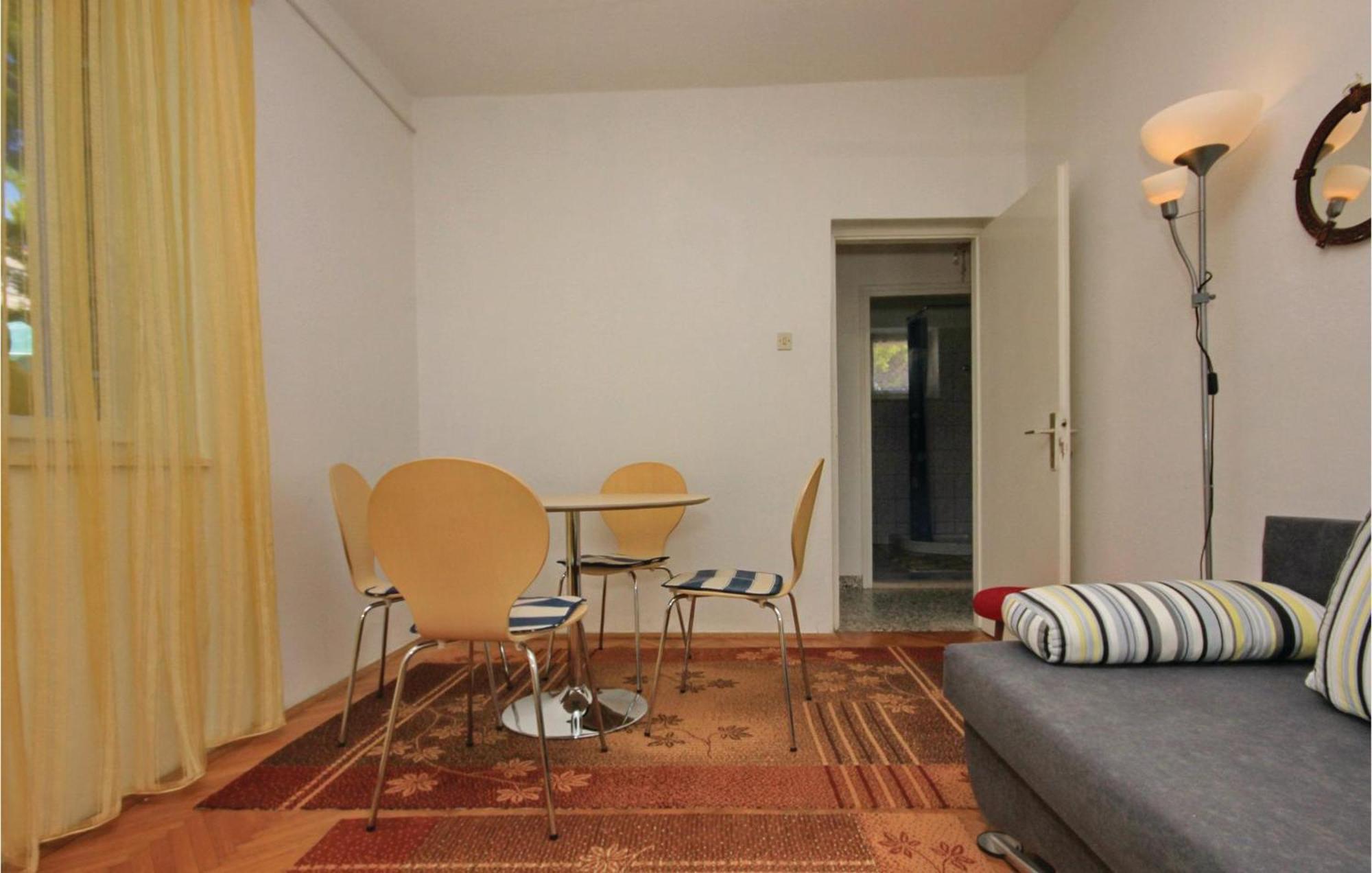 Amazing Apartment In Lumbarda With Kitchen Экстерьер фото
